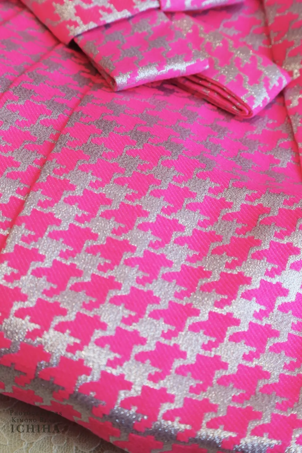 派手かわ卒業式袴レンタル